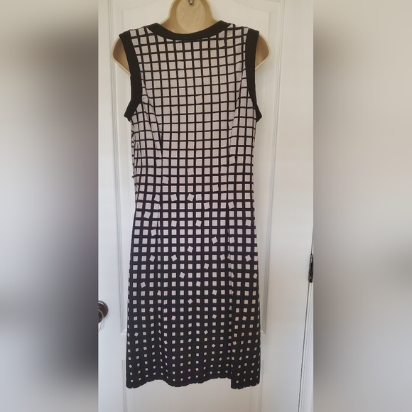 Ema & Michele Women's Medium Dress - Picture 2 of 7